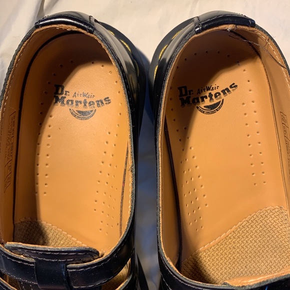 MaryJane Doc Martens Size 8 - Picture 5 of 11